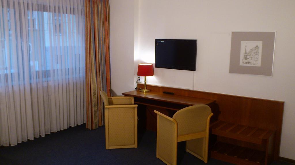 Hotel Acon - Dusseldorf — Fotos 3